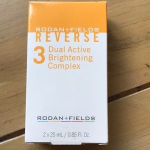 Rodan+Fields dual active brightening complex